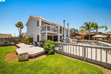 Waterfront living at its best! This 2 bed, 2.5 bath townhome - photo 34