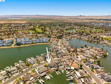 Waterfront living at its best! This 2 bed, 2.5 bath townhome - photo 42