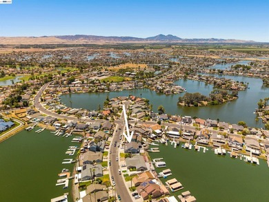 Waterfront living at its best! This 2 bed, 2.5 bath townhome - photo 43