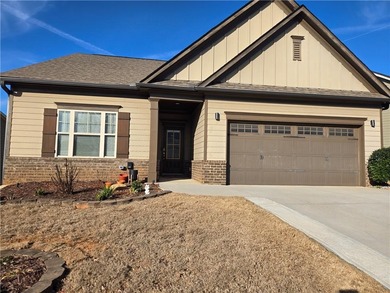 Lake Lanier Home For Sale in Gainesville Georgia