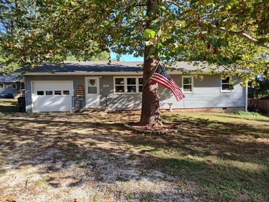 Stockton Lake Home For Sale in Stockton Missouri