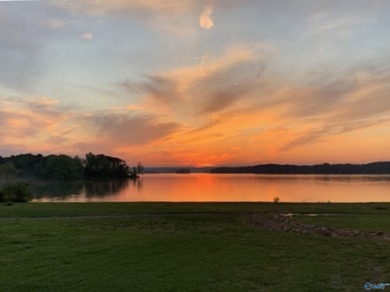 Discover some of the best sunsets in Alabama. This 9.41+/- acre - photo 2