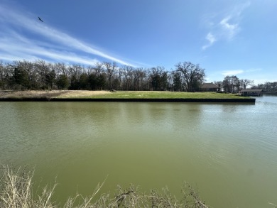Great Canal Lot in The Shores, improvement to lot! SOLD - Lake Lot SOLD! in Corsicana, Texas