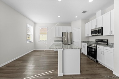 Ready for Immediate Occupancy! This brand-new 3-bedroom - photo 11