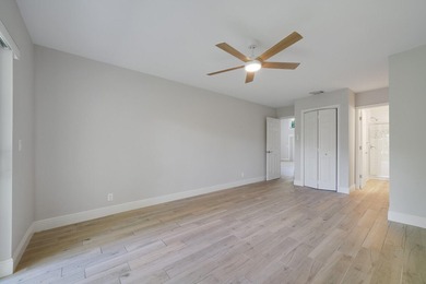 A rare opportunity to own this prime East Boca duplex. Brand new - photo 6