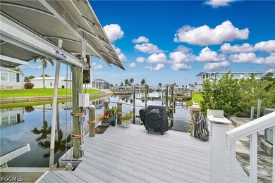Welcome to your own slice of paradise in Bayside Estates! This - photo 18