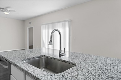Ready for Immediate Occupancy! This brand-new 3-bedroom - photo 19