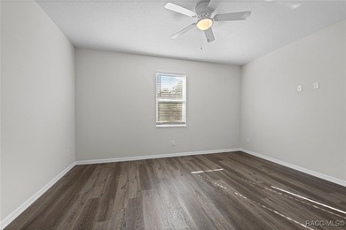 Ready for Immediate Occupancy! This brand-new 3-bedroom - photo 33