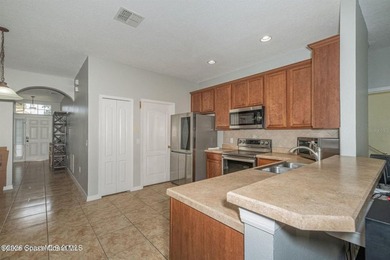 Move-in ready Mediterranean style home in beautiful Indian River - photo 7