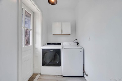 Go down to features to look at the beautiful Floor Plan & - photo 24