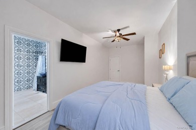 Go down to features to look at the beautiful Floor Plan & - photo 27