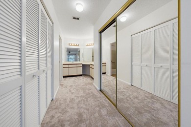 Virtually Staged. Highly sought after 2000+ square foot - photo 29