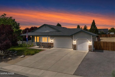 BEAUTIFUL IMMACULATE MAINTAINED 4-bedroom, 2-bath home situated - photo 2