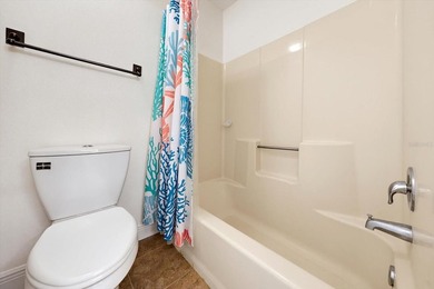 Virtually Staged. Highly sought after 2000+ square foot - photo 38
