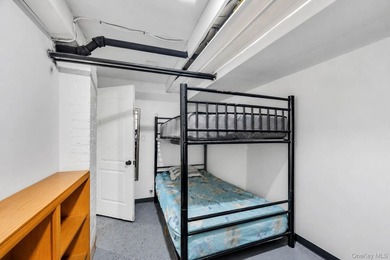 Go down to features to look at the beautiful Floor Plan & - photo 38