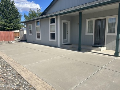 BEAUTIFUL IMMACULATE MAINTAINED 4-bedroom, 2-bath home situated - photo 10
