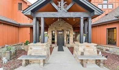 Welcome to a magnificent opportunity to own a premier executive - photo 5