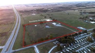 Welcome to a magnificent opportunity to own a premier executive - photo 9