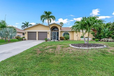 SHORT SALE POOL home off Surfside Blvd in the desirable - photo 5