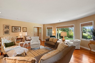 Rare Multigenerational Home on Rogue Valley Country Club. This - photo 6