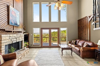 DISCOVER SERENE LAKE LIVING IN THIS EXCEPTIONAL 4 BEDROOM, 3.5 - photo 6