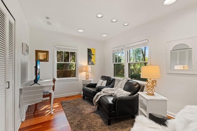 Rare Multigenerational Home on Rogue Valley Country Club. This - photo 7