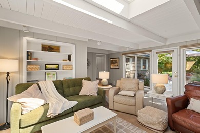 Rare Multigenerational Home on Rogue Valley Country Club. This - photo 8