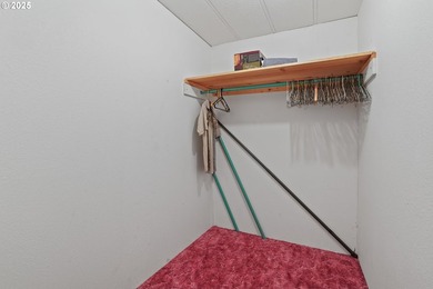 Charming countryside retreat with a vintage 1984 manufactured - photo 20
