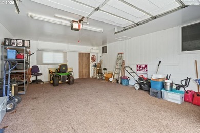 Charming countryside retreat with a vintage 1984 manufactured - photo 25