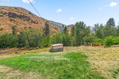 Charming countryside retreat with a vintage 1984 manufactured - photo 28