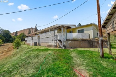 Charming countryside retreat with a vintage 1984 manufactured - photo 29