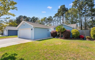 Rare opportunity in Azalea Place-homes here hardly ever hit the - photo 3