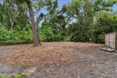Tucked away on nearly a full acre on St. Simons Island, this - photo 36