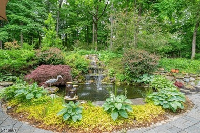 Welcome to a rare blend of classic colonial charm and - photo 44