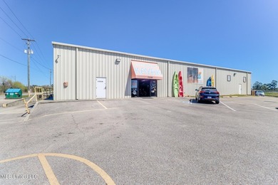 Prime retail space available. The climate controlled 10,752 SqFt - photo 1