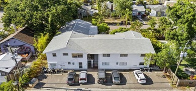 Very rare fresh to market apartment building in the highly - photo 2