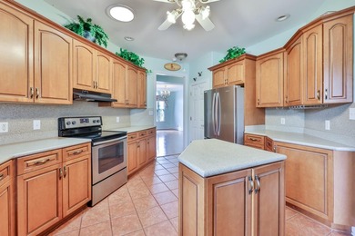 Welcome to 533 Stonemason Dr. in Myrtle Beach, a stunning - photo 5