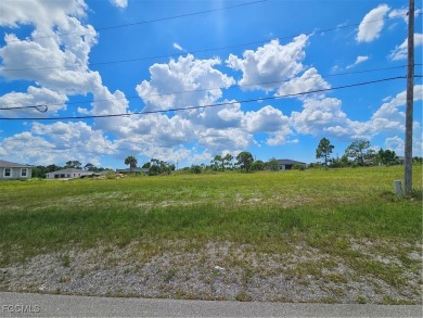 Cape Coral Lakes Area Lot For Sale in Cape Coral Florida