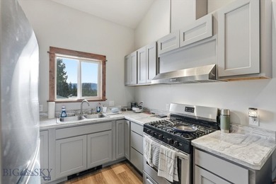 Bring your business to this high-visibility property with 260 - photo 9