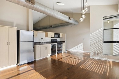 Top Floor Corner Unit | City Views | East Village | No Unit - photo 5