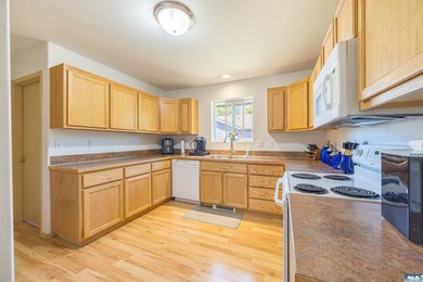 Built in 2009 with a traditional floor plan and design, this - photo 12
