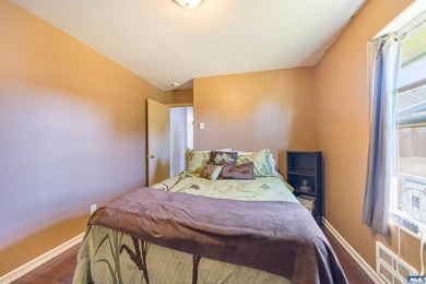 Built in 2009 with a traditional floor plan and design, this - photo 19