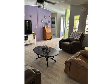 Leased Land Welcomes you to Pine Lakes! This large split-bedroom - photo 23