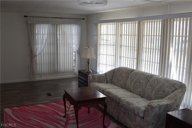 Seller Motivated Price just reduced! Welcome to your New Home in - photo 4
