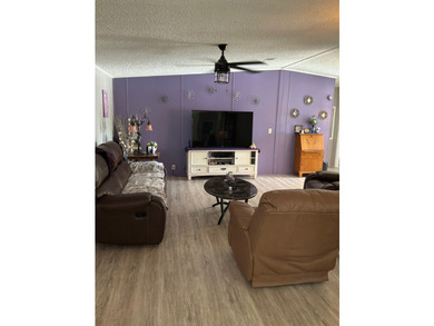 Leased Land Welcomes you to Pine Lakes! This large split-bedroom - photo 29