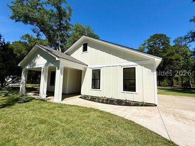 Step into this beautifully newly constructed home designed with - photo 4