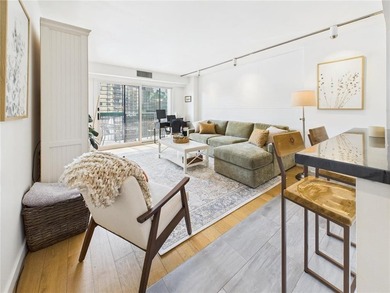 (private lake, pond, creek) Condo Sale Pending in Minneapolis Minnesota