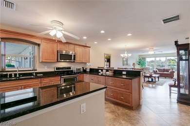 Direct Gulf access 2 bed 2 bath waterfront condo in a quiet and - photo 7