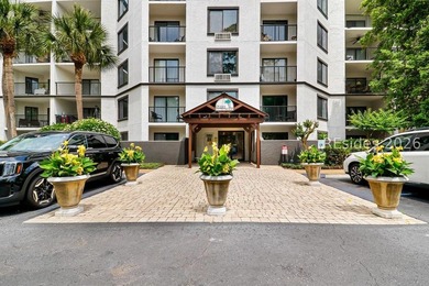 Dual-Income Potential Meets Effortless Coastal Living: Welcome - photo 1
