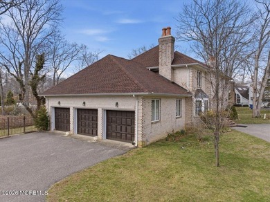 PRICE IMPROVEMENT! Now offered at $999,999! Stunning all-brick - photo 3